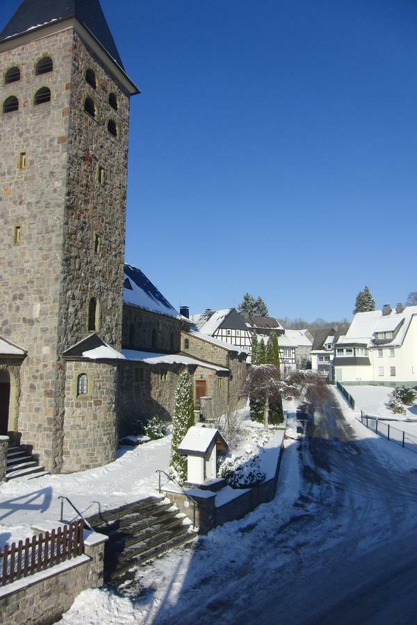 Gasthof Susewind Antfeld Exterior foto